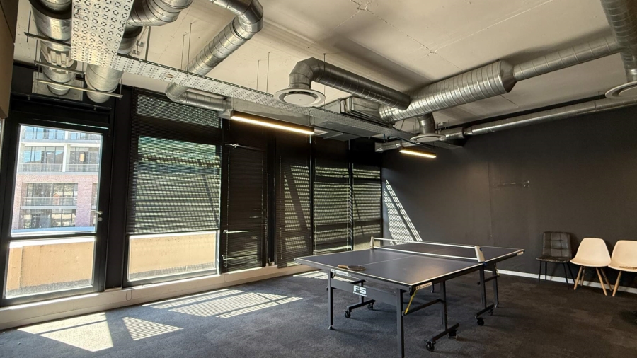 To Let commercial Property for Rent in Gardens Western Cape